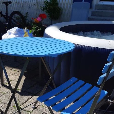 Gite La Petite Maison Horlogere Et Jacuzzi , Raquettes Les Fontenelles Екстер'єр фото